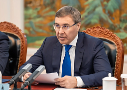 Глава Минобрнауки России Валерий Фальков и министр образования Китая Хуай Цзиньпэн провели рабочую встречу в Пекине