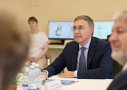 Глава Минобрнауки Валерий Фальков ознакомился с инфраструктурой Саровского физико-технического института НИЯУ МИФИ